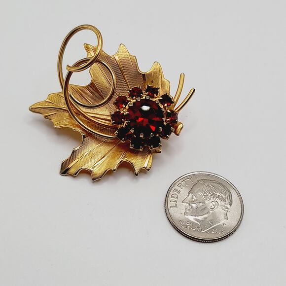 Vintage Gold Tone Maple Leaf Brooch with Red Rhinestones – 1.5 Inches - Picture 6 of 8